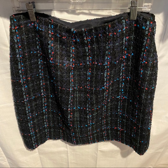 Ann Taylor Women’s Size 10/12 Jacket Skirt Set EUC - Picture 10 of 12